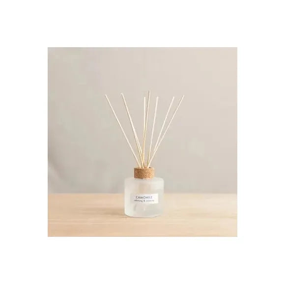 Camomile namų kvapas su ramunėlių natomis